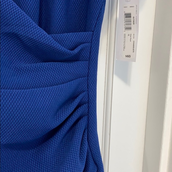 Flattering navy dress - Picture 4 of 5